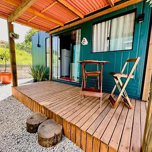 Casa Container Canarinho! Casa de Férias